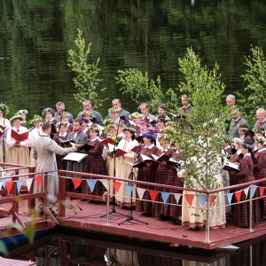 Ceturtdien sākas koncertcikls “Upes vakari”