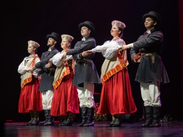 Valsts svētki Ogrē aizvadīti ar svinīgu koncertu un krāšņu uguņošanu