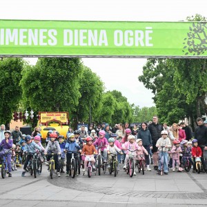 Ogrē aizvadīta sirsnīga un notikumiem bagāta ĢIMENES DIENA